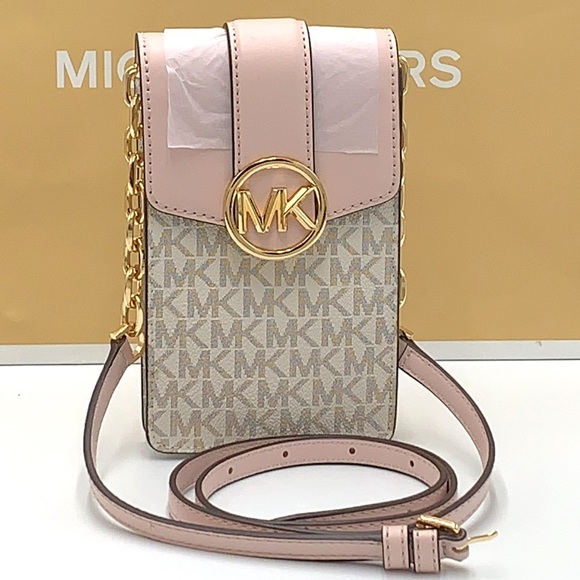 NWT Michael Kors Carmen Small NS Logo
Smartphone Crossbody VANILLA/PINK COLOR - Picture 2 of 15